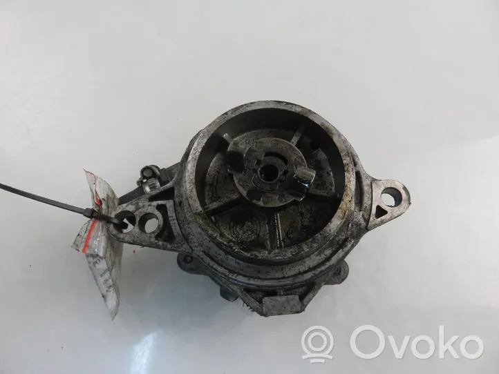 Volvo 260 Pompe à vide 