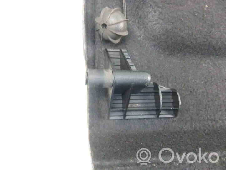 ZAZ 965 Grilles/couvercle de haut-parleur arrière 