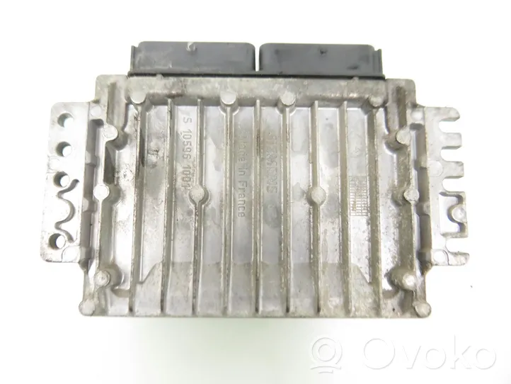 Renault Megane I Calculateur moteur ECU 8200046162