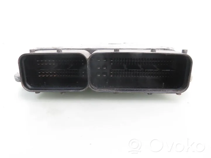 Opel Vectra C Sterownik / Moduł ECU 55566277