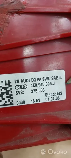 Audi A8 S8 D3 4E Galinių žibintų komplektas 4E0945095J