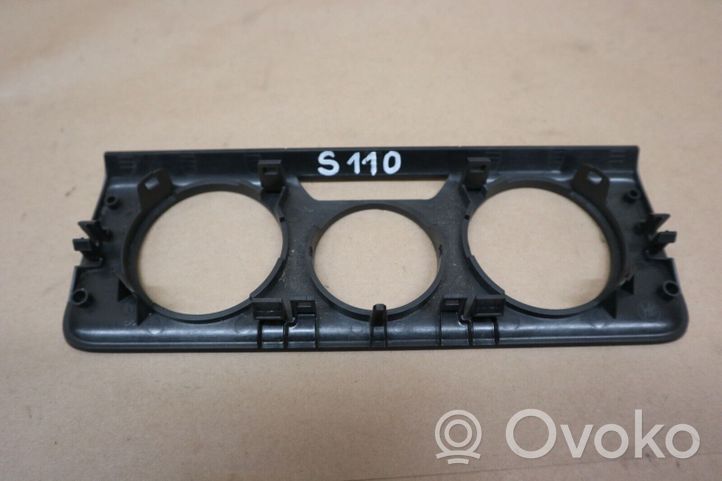 Skoda Fabia Mk3 (NJ) Console centrale, commande chauffage/clim 6V0819075