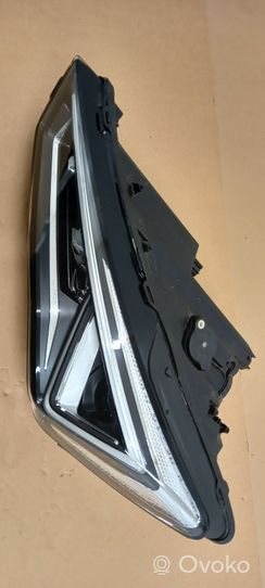 Seat Tarraco Lampa przednia 90143460