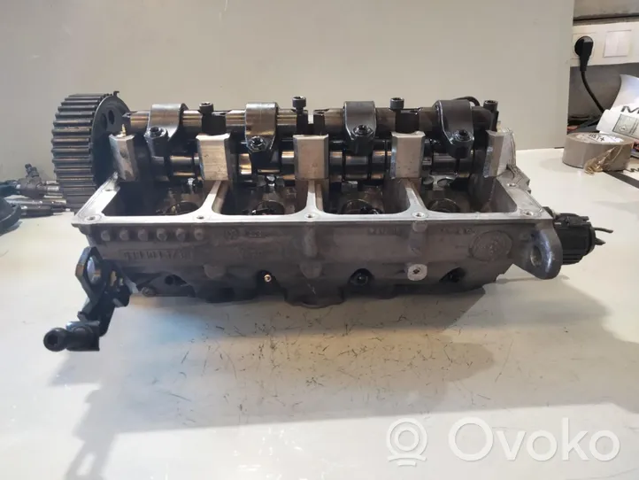 Volkswagen Polo IV 9N3 Culasse moteur 