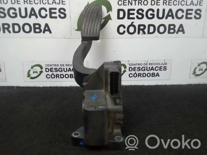 Opel Corsa D Akseleracijos daviklis 55702020