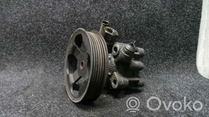 Toyota RAV 4 (XA10) Power steering pump X1F18224