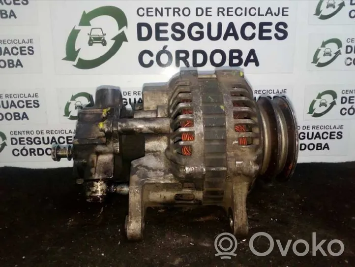 Nissan Vanette Generatore/alternatore 