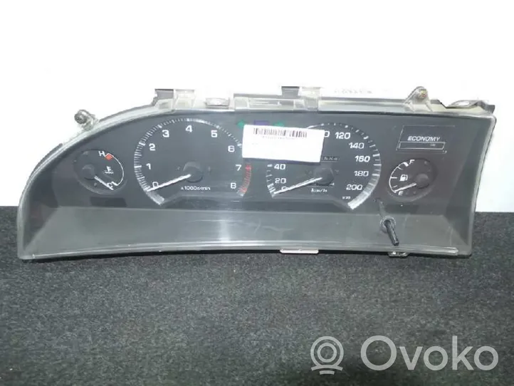 Toyota Corolla E100 Compteur de vitesse tableau de bord 