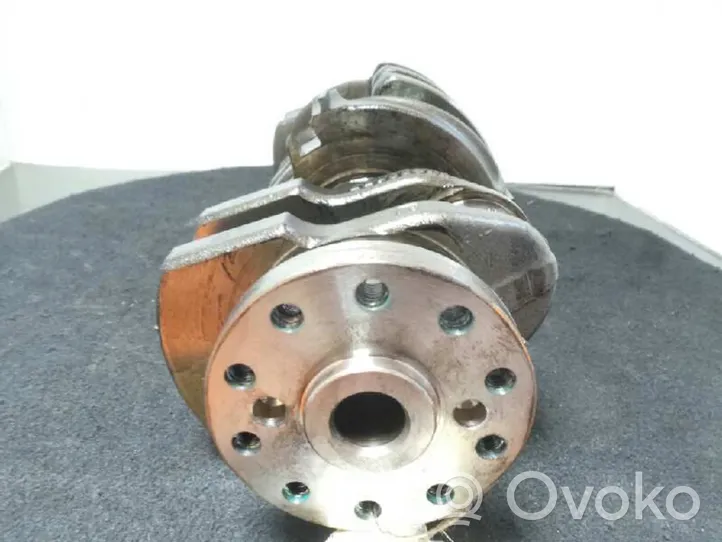 Opel Vectra B Vilebrequin du moteur 90400177