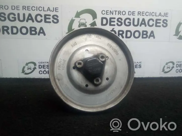 Audi A6 S6 C4 4A Vairo stiprintuvo siurblys 