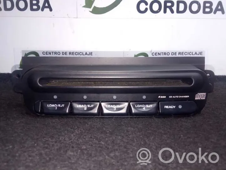 Chrysler Voyager Блок управления HiFi audio P56038531AD