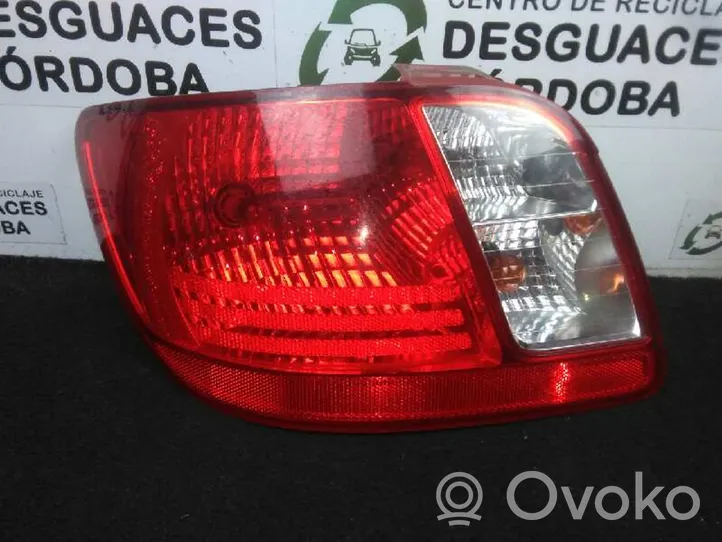 KIA Rio Lampa tylna 