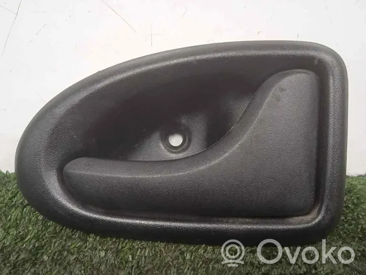 Iveco Daily 45 - 49.10 Maniglia interna per portiera anteriore 7700830079