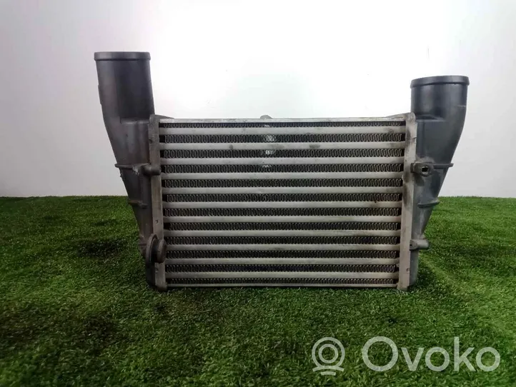 Volkswagen Passat Alltrack Radiatore intercooler 