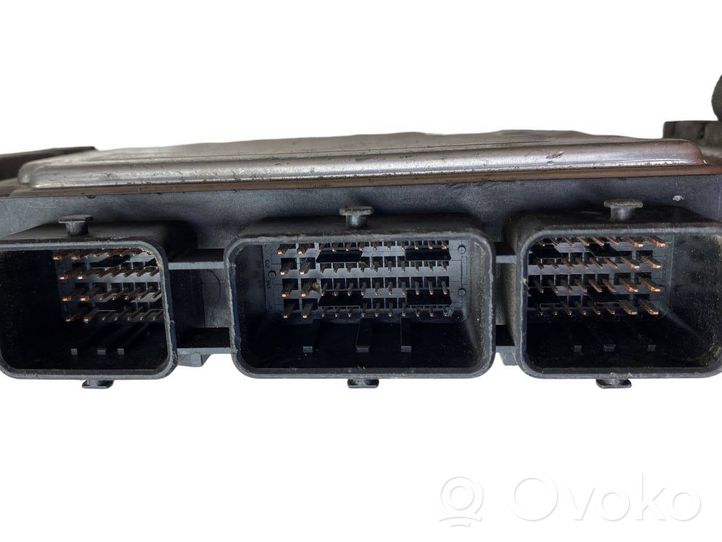 Renault Scenic II -  Grand scenic II Engine control unit/module 8200310863