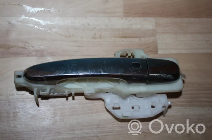 KIA Sorento Front door exterior handle 