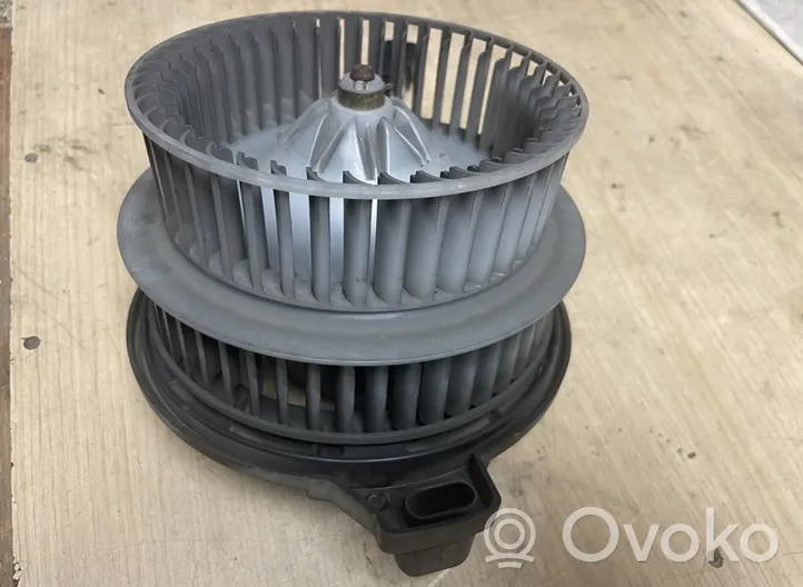 Toyota Corolla Verso E121 Mazā radiatora ventilators 