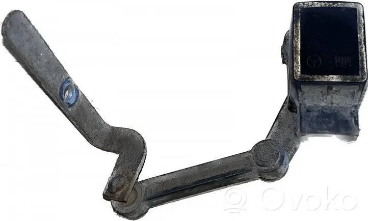 Mercedes-Benz ML W164 Rear air suspension level height sensor 