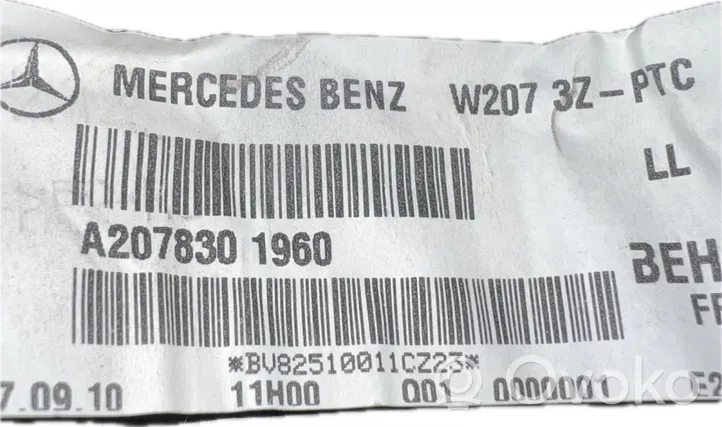 Mercedes-Benz E C207 W207 Nagrzewnica / Komplet 