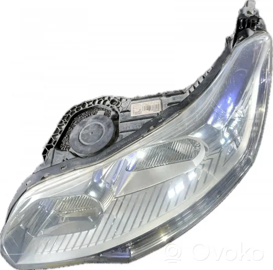 Citroen C5 Lampa przednia 