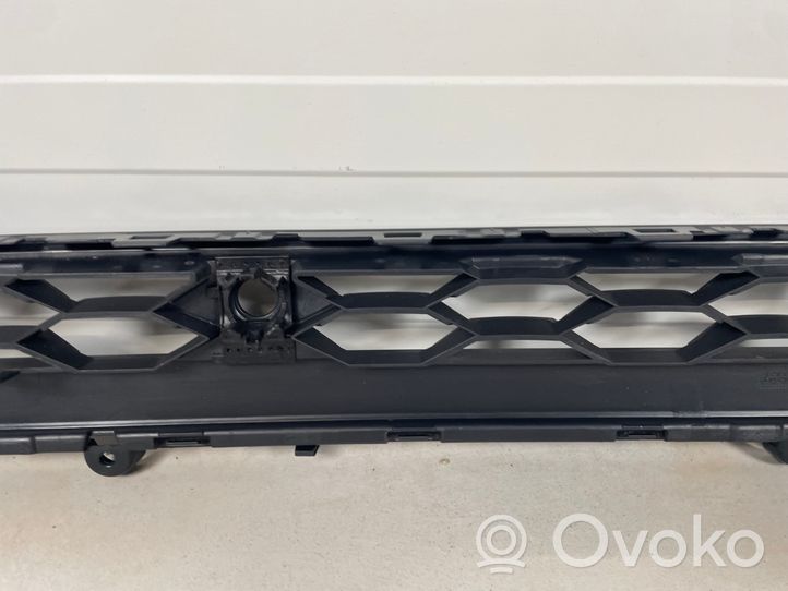 Volkswagen Tiguan Kratka dolna zderzaka przedniego 5NA853677A