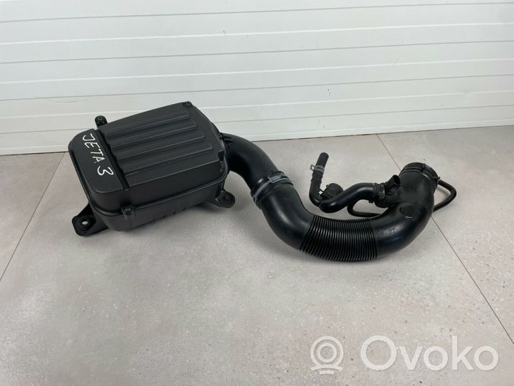 Volkswagen Jetta VI Boîtier de filtre à air 5C0129607