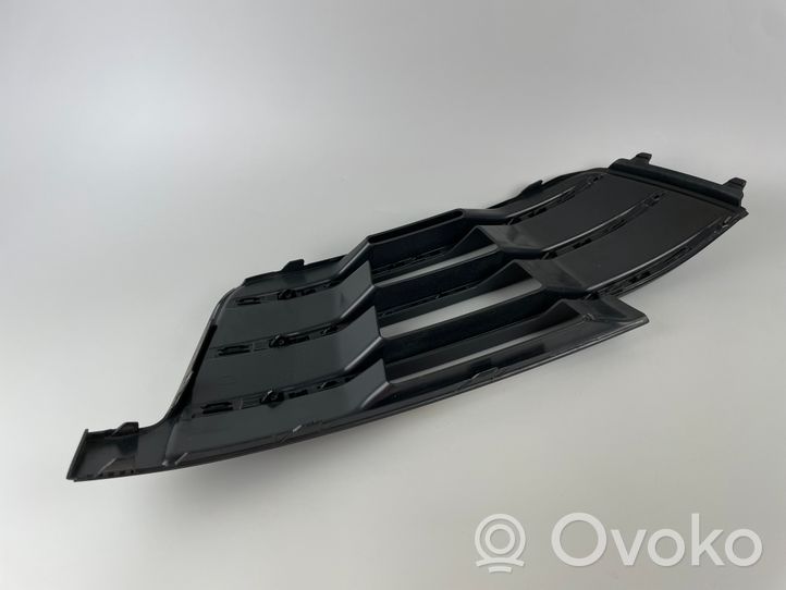 Audi Q7 4M Grille inférieure de pare-chocs avant 4M0807682D