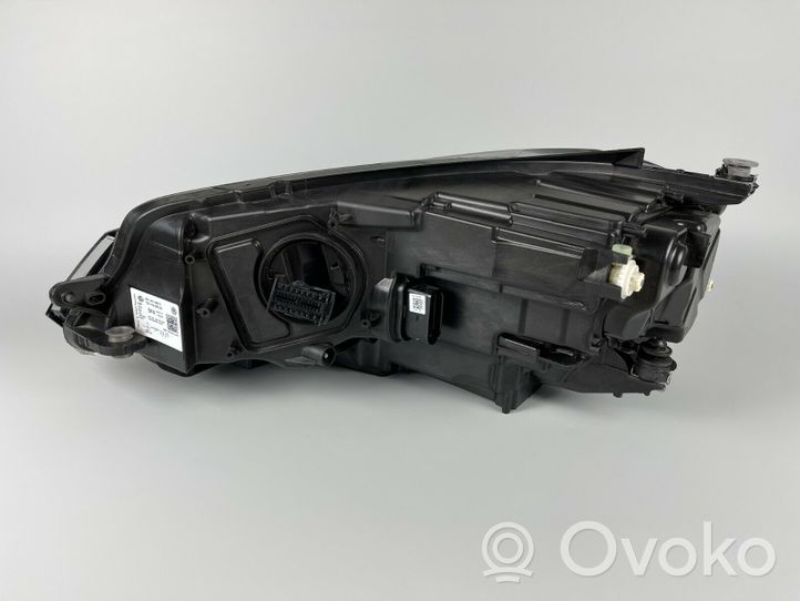 Volkswagen Golf VII Lampa przednia 5G1941082D