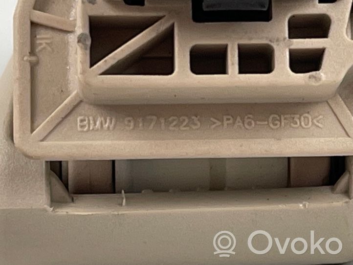 BMW 5 F10 F11 Uchwyt / Rączka sufitowa tylna 9171222