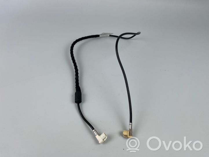 BMW 3 F30 F35 F31 Connecteur/prise USB 9251731