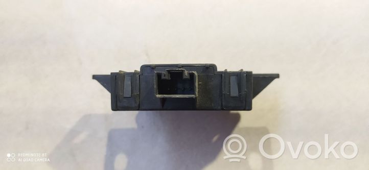 Audi A3 S3 8P Unidad de control/módulo de alarma 1K0907719C