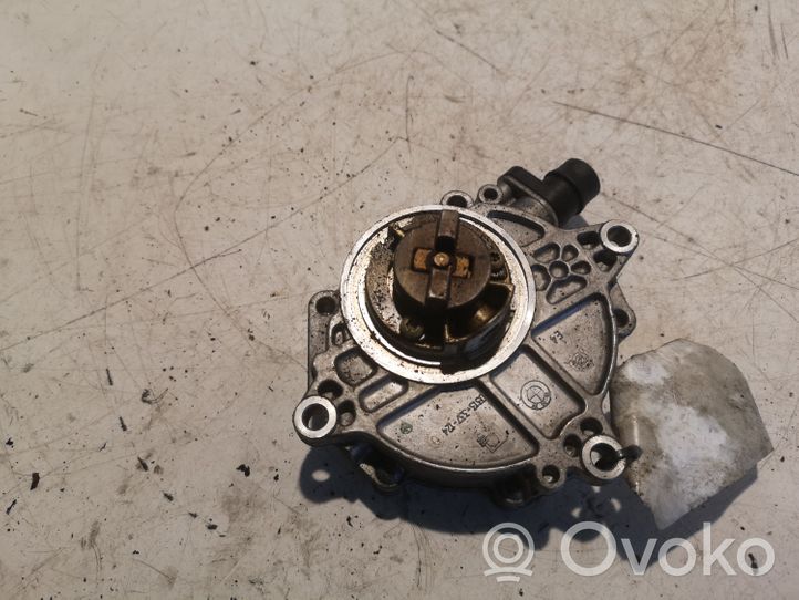 BMW 3 E92 E93 Vacuum pump 