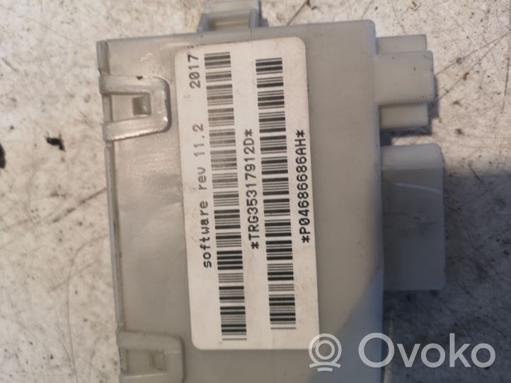 Chrysler Grand Voyager IV Unité de commande / module de porte coulissante P04686686AH