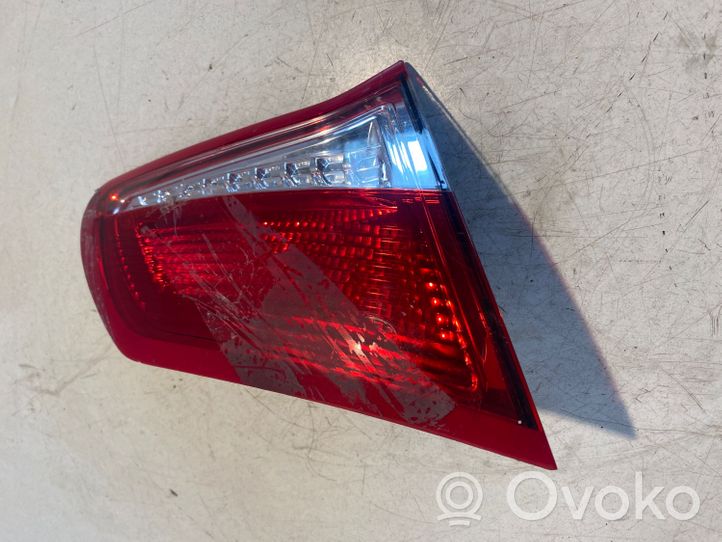 Citroen C4 II Lampy tylnej klapy bagażnika 9672155880