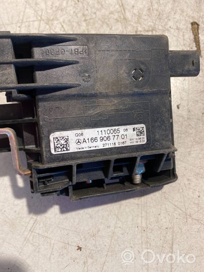 Mercedes-Benz ML W166 Module de fusibles A1669067701