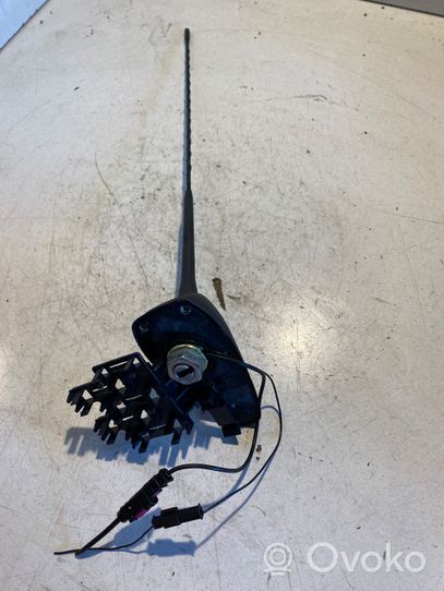 BMW 1 E81 E87 Antena radiowa 