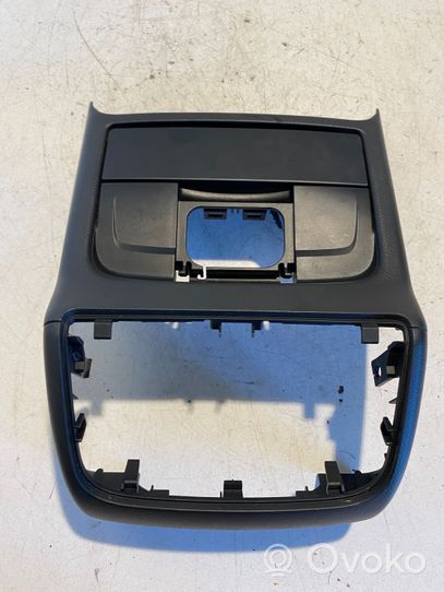 Audi A4 Allroad Console centrale arrière, garniture d'allume-cigare/cendrier 0000249521