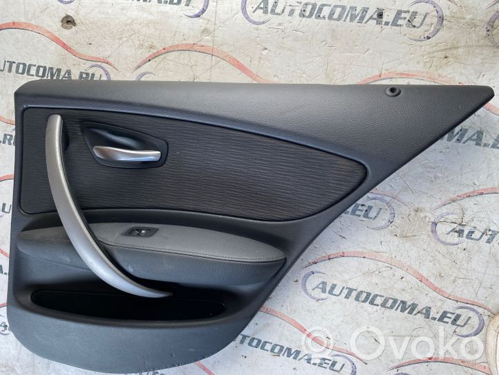 BMW 1 E81 E87 Garniture panneau de porte arrière 6975310