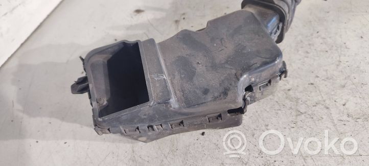 BMW 5 F10 F11 Autres pièces compartiment moteur 7555193