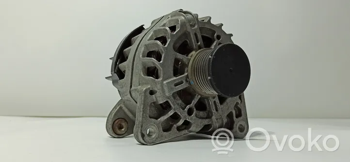 Renault Megane IV Generatore/alternatore 2613543A