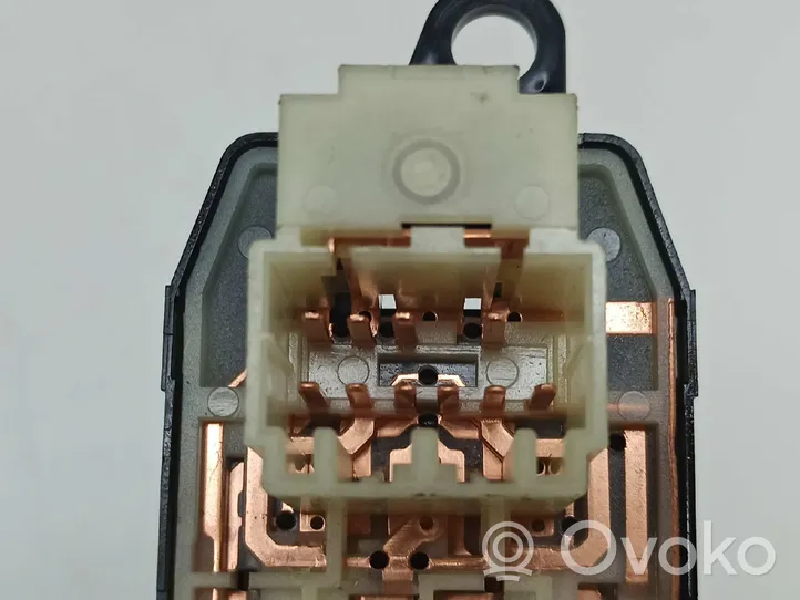 Hyundai i20 (GB IB) Interruptor del espejo lateral 935301J000