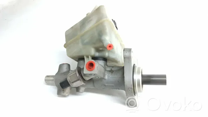 Mercedes-Benz C W203 Master brake cylinder 0054309601