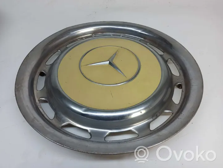 Mercedes-Benz E W123 R14 wheel hub/cap/trim 