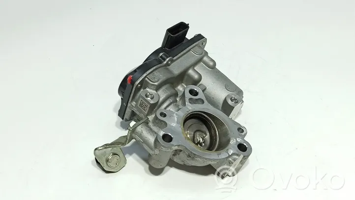 Nissan Qashqai+2 Клапан EGR 