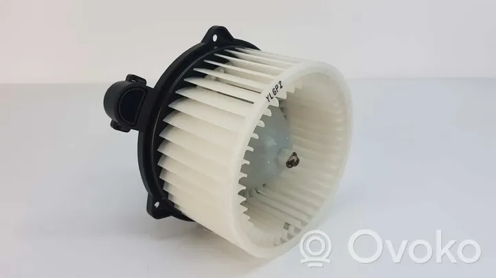 KIA Carens III Ventola riscaldamento/ventilatore abitacolo 