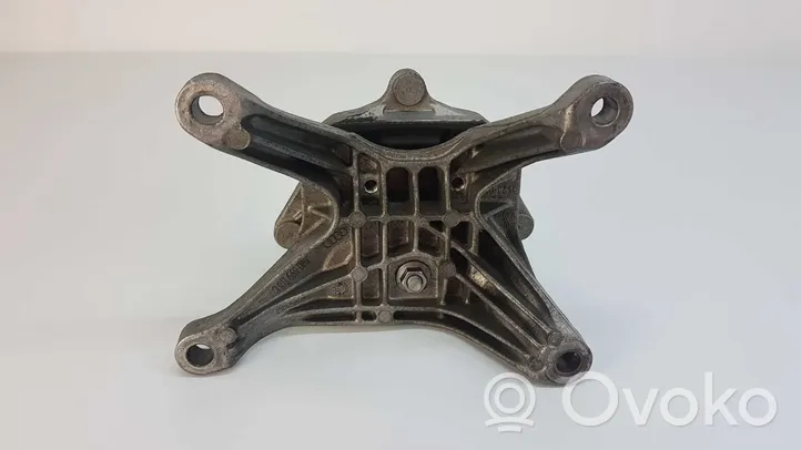 Audi A4 S4 B9 Supporto di montaggio scatola del cambio 8W0399156AK