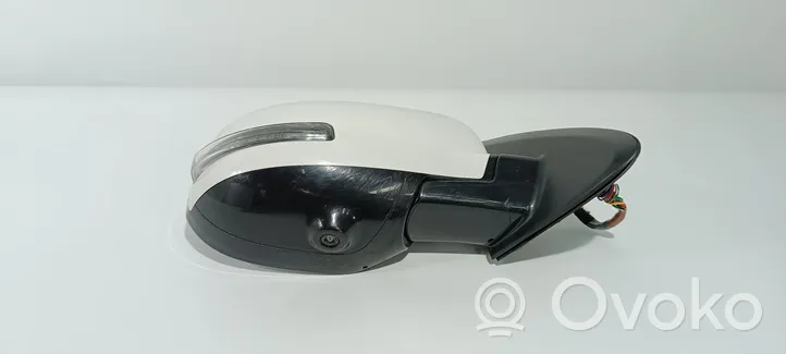 Mitsubishi Outlander Front door electric wing mirror 8781A149