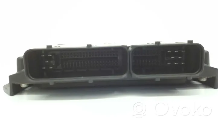 Nissan Pathfinder R51 Komputer / Sterownik ECU silnika MB275800-4737