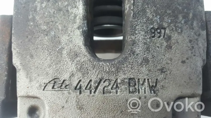 BMW X6 E71 Galinis suportas 34216776801