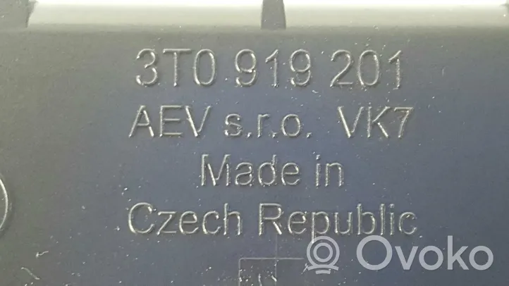 Skoda Superb B6 (3T) Monitor / wyświetlacz / ekran 3T0919201A